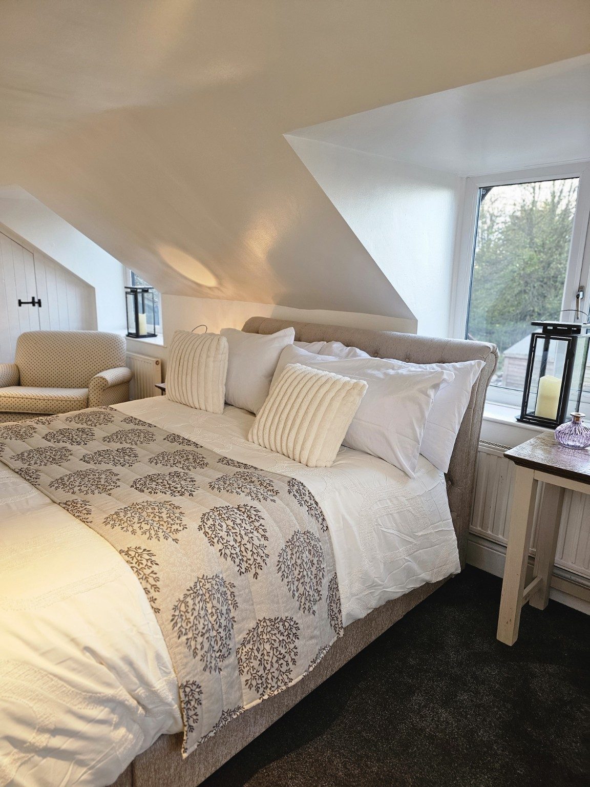 Yaffles Barn bedroom