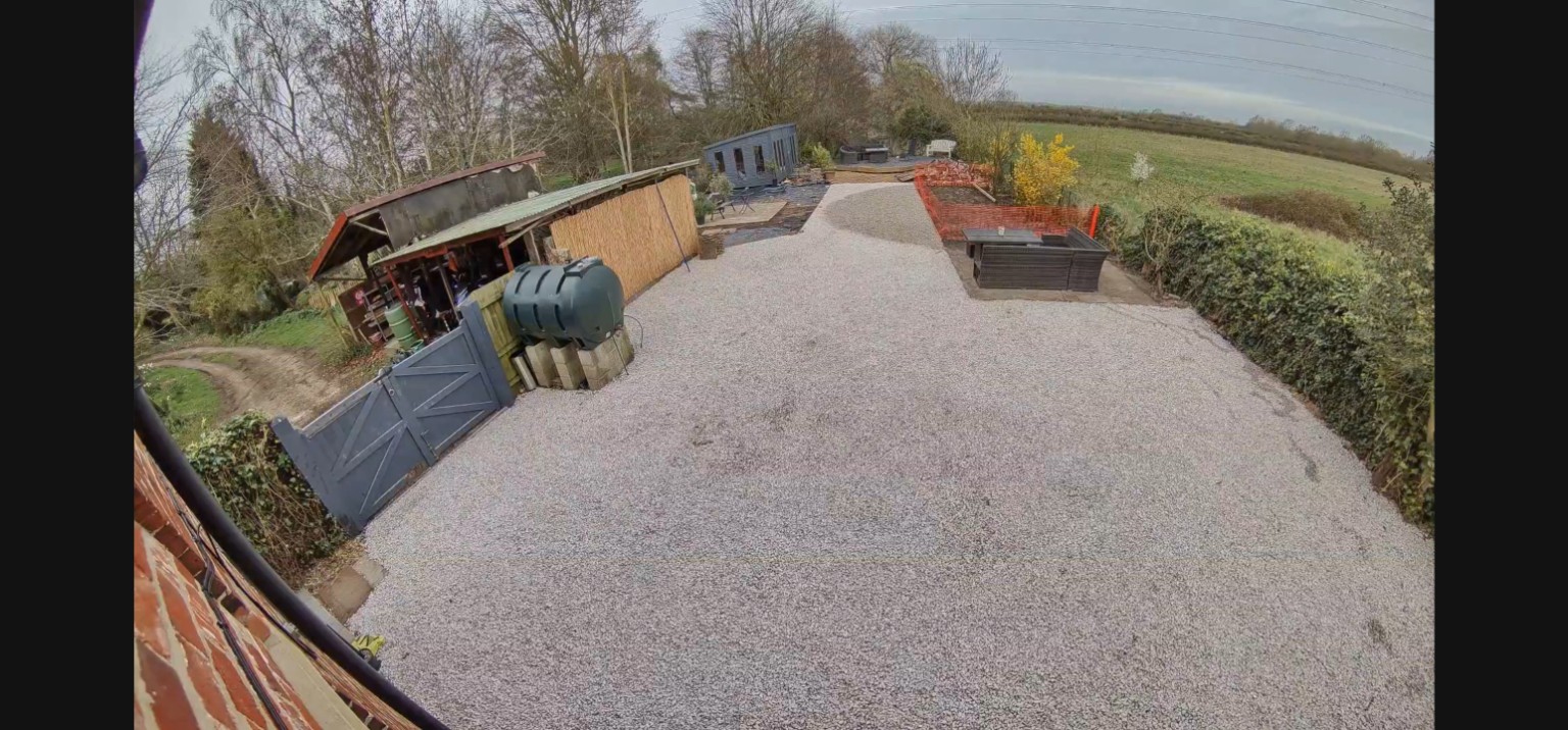 Yaffles Barn private gravel parking and countryside setting